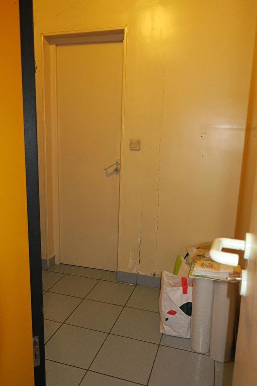 Local commercial de 105m2 - 3 pièces - Reims