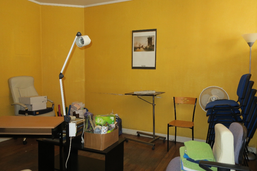 Local commercial de 105m2 - 3 pièces - Reims