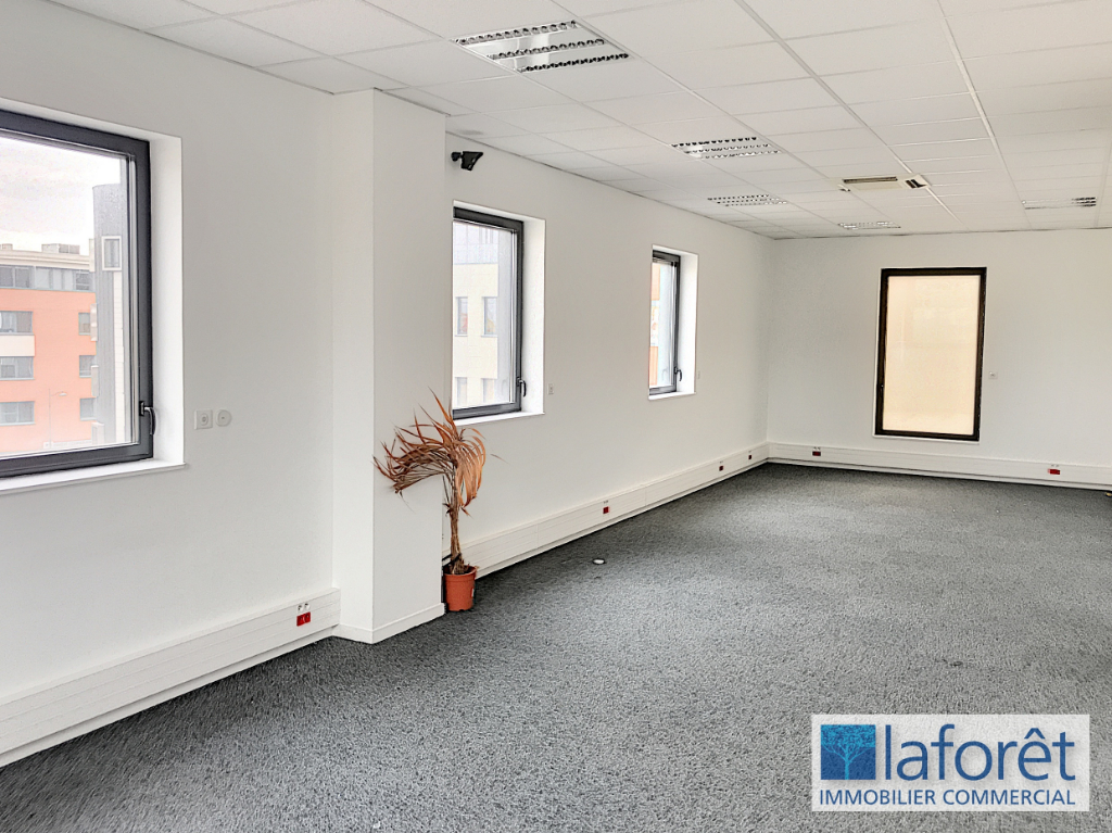 Local commercial de 163m2 - Reims