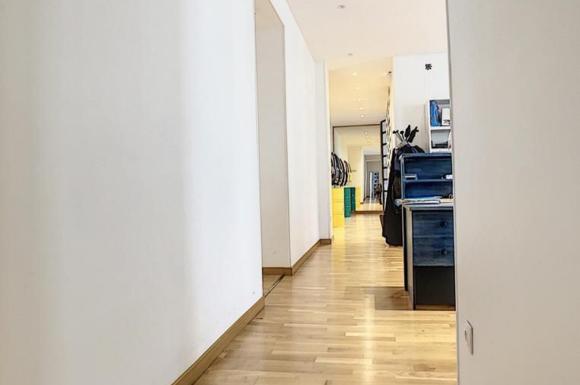 Local commercial de 187m2 - Reims - Quartier Centre Ville - Clairmarais