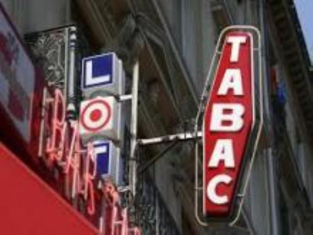 Local commercial de 300m2 - Reims