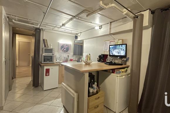 Local commercial de 90m2 - Reims