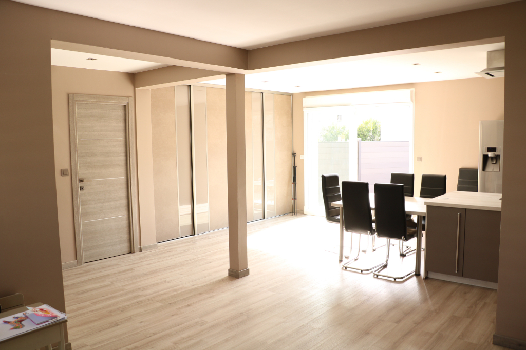 Maison de 105m2 - 5 pièces - Reims - Quartier Avenue De Laon