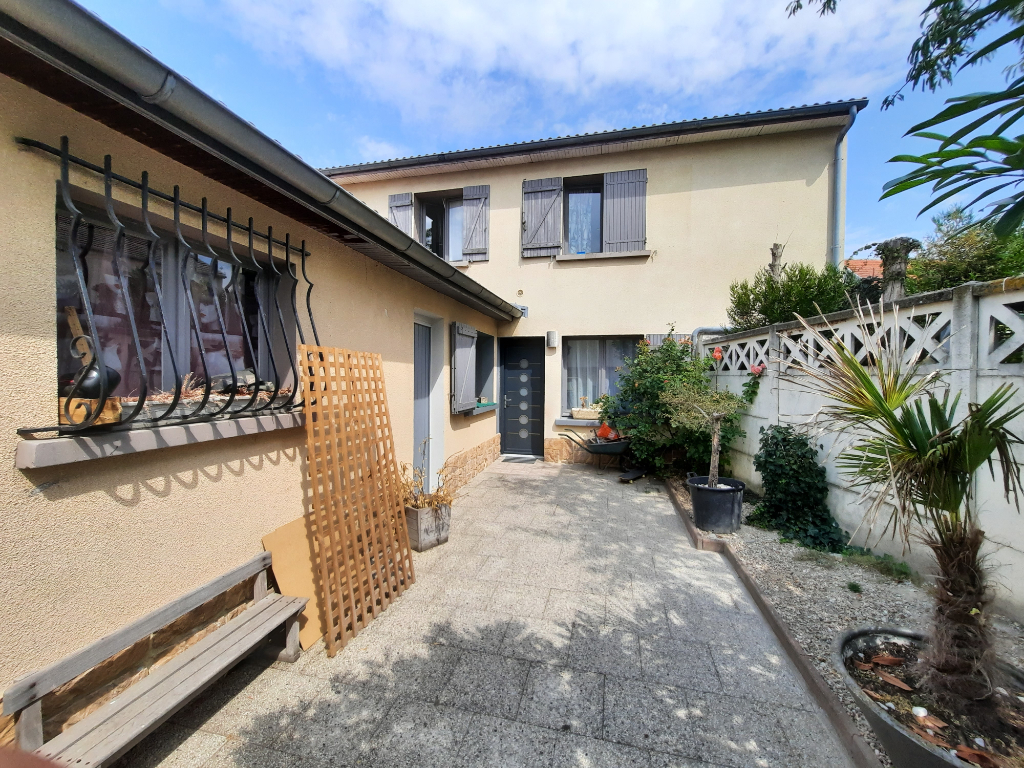 Maison de 137m2 - 6 pièces - Reims