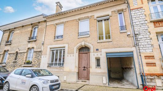 Maison de 150m2 - 6 pièces - Reims - Quartier Cathédrale