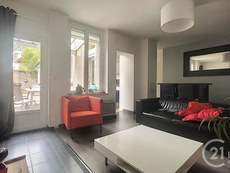 Maison de 160m2 - 8 pièces - Reims - Quartier Clairmarais