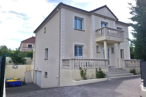 Maison de 174m2 - 7 pièces - Reims - Quartier Cormontreuil