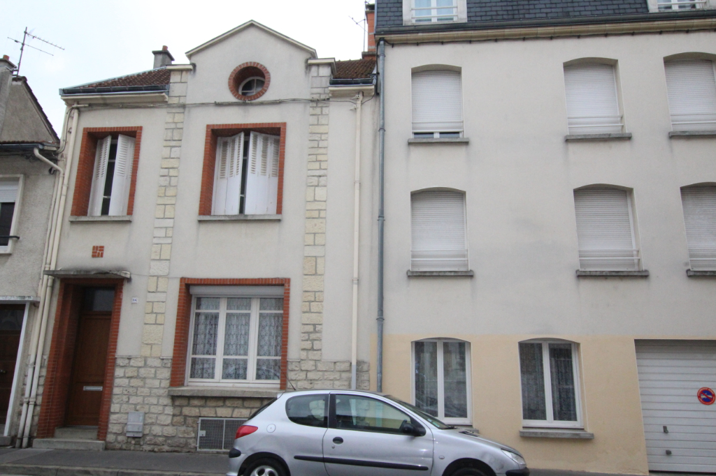 Maison de 199m2 - 6 pièces - Reims - Quartier Place Luton