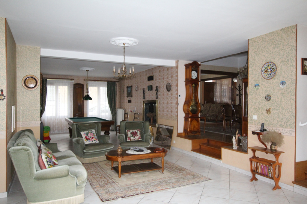 Maison de 199m2 - 6 pièces - Reims - Quartier Place Luton
