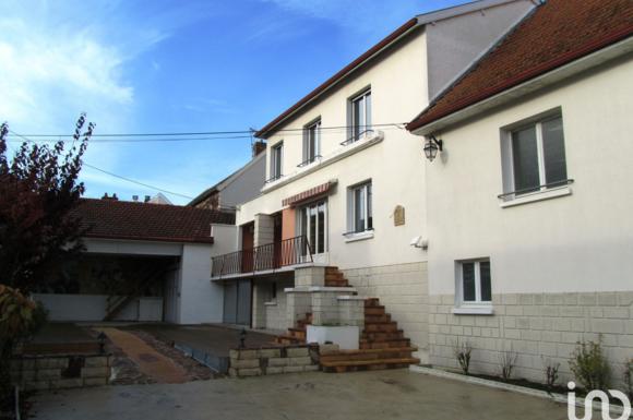 Maison de 200m2 - 5 pièces - Reims