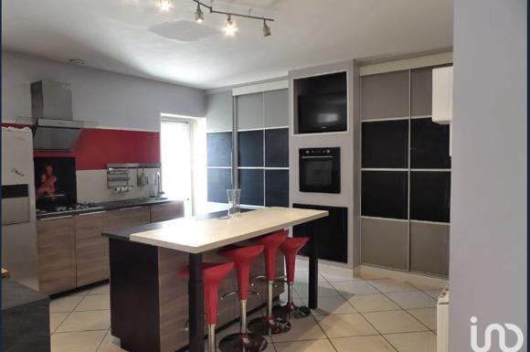 Maison de 210m2 - 5 pièces - Reims