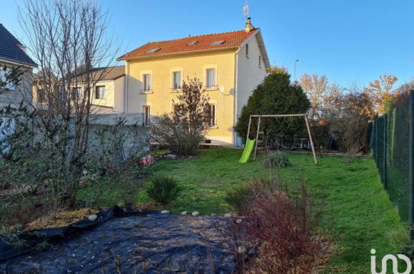 Maison de 214m2 - 7 pièces - Reims