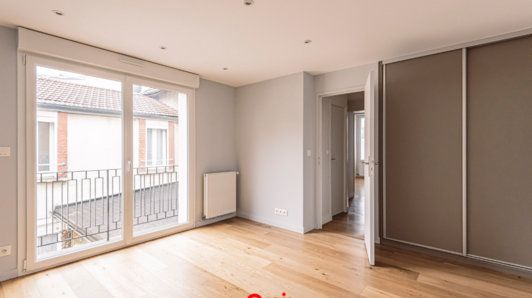 Maison de 230m2 - 9 pièces - Reims - Quartier Dauphinot