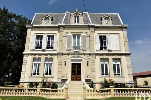 Maison de 250m2 - 8 pièces - Reims