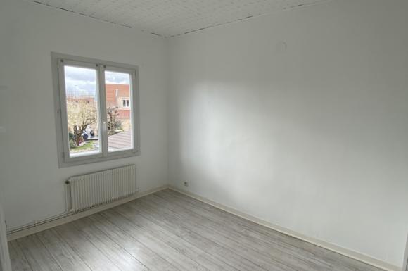 Maison de 90m2 - 4 pièces - Reims