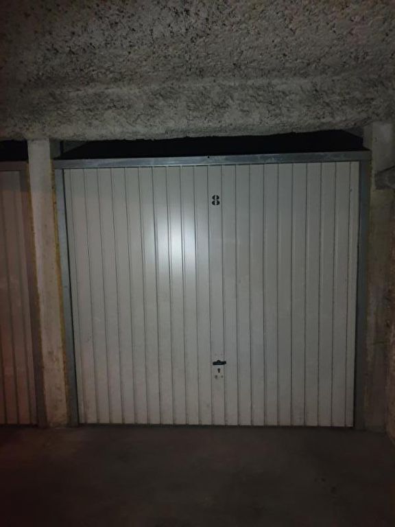 Parking de 12m2 - Reims - Quartier Pommery