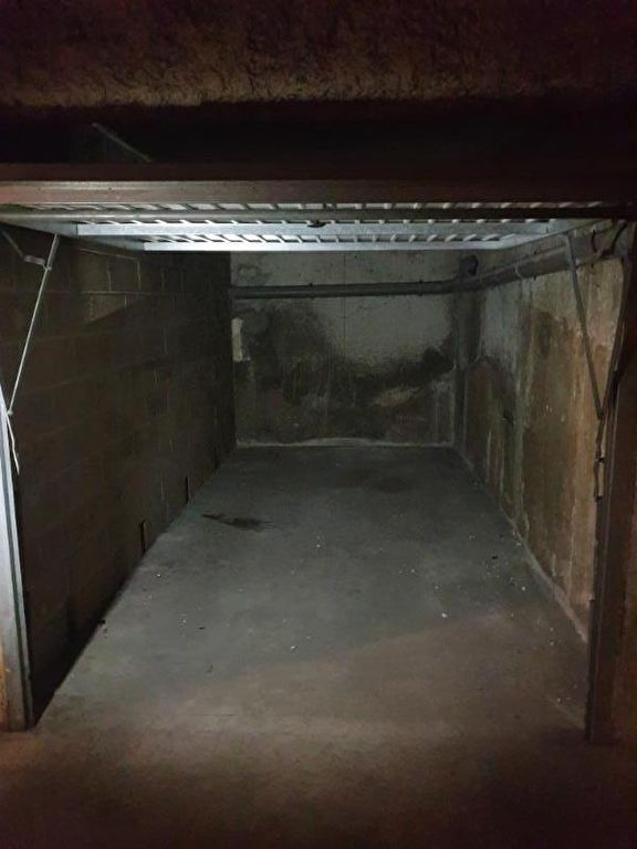Parking de 12m2 - Reims - Quartier Pommery