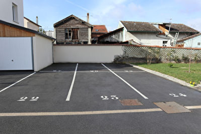 Parking de 25m2 - Reims - Quartier Tinqueux