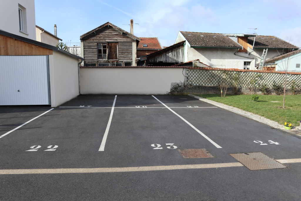 Parking de 25m2 - Reims - Quartier Tinqueux