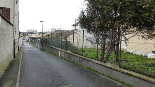 Terrain de 181m2 - Reims - Quartier Neufchatel